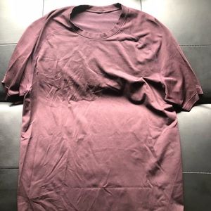 Men’s lululemon T-shirt Sz Medium